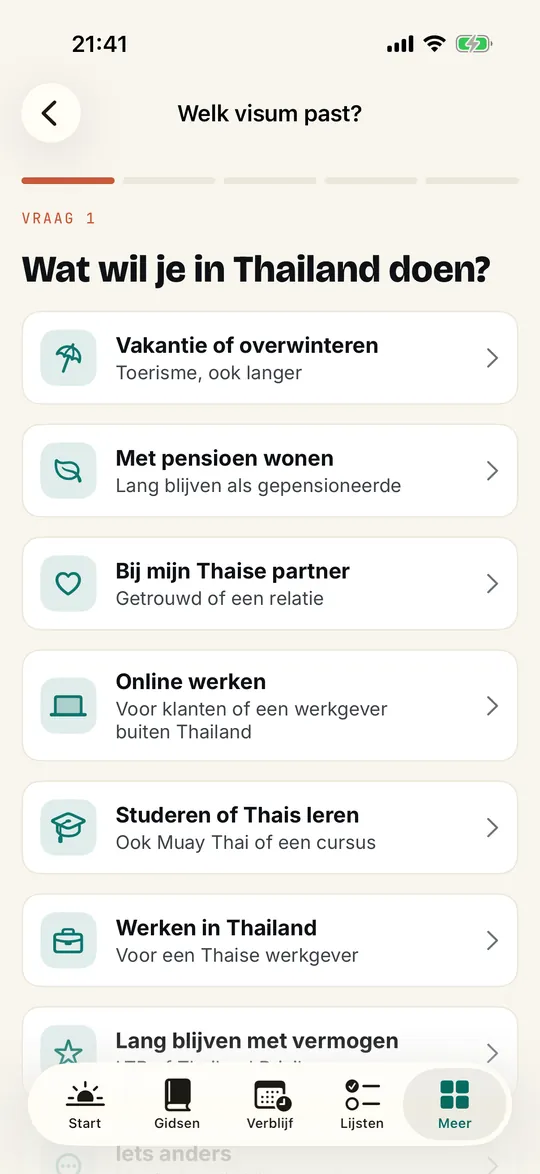 De Sabai-app op de iPhone: de vraag Wat wil je in Thailand doen? om te zien welk visum bij je past.